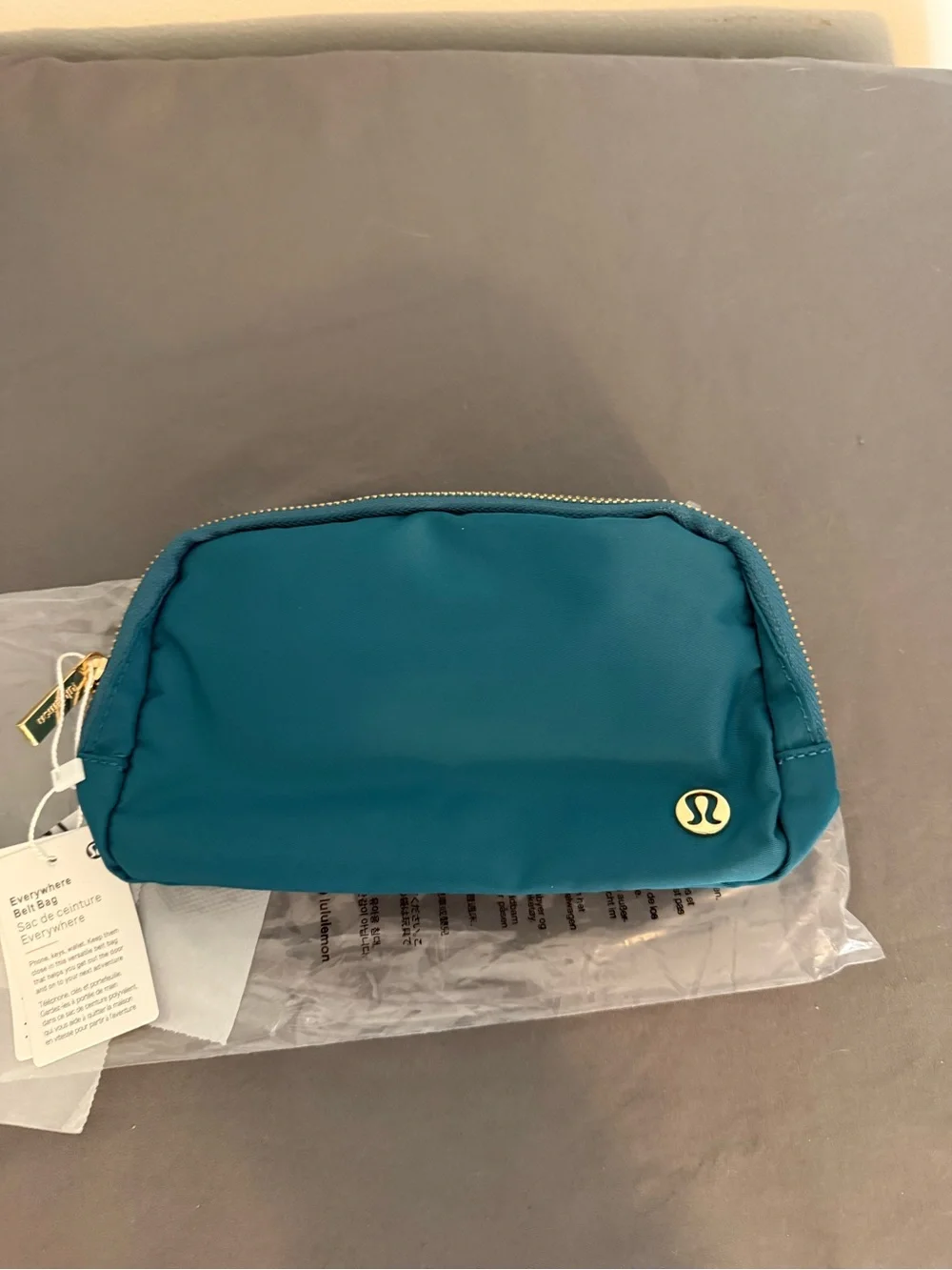 lululemon athletica Teal & Gold accented Everyday Belt Bag